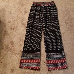 Wide leg yoga pants size L